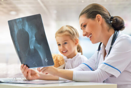 Broken Bone or Minor Sprain? - Premier Pediatric Urgent Care Provider in Texas - Little Spurs Pediatric Urgent Care